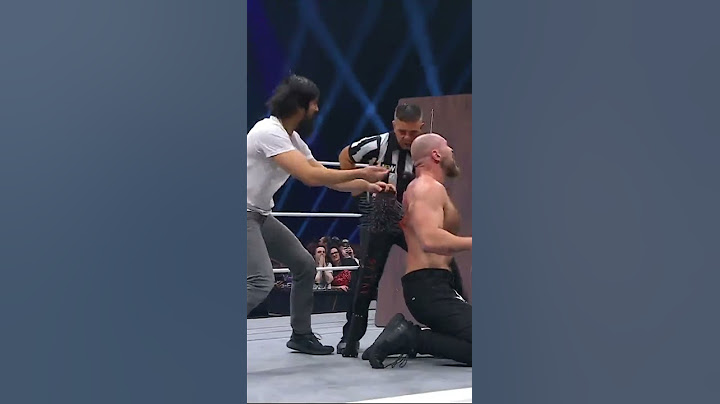 Spike was stuck in AEW World Champion Jon Moxley’s back during AEW Dynamite!