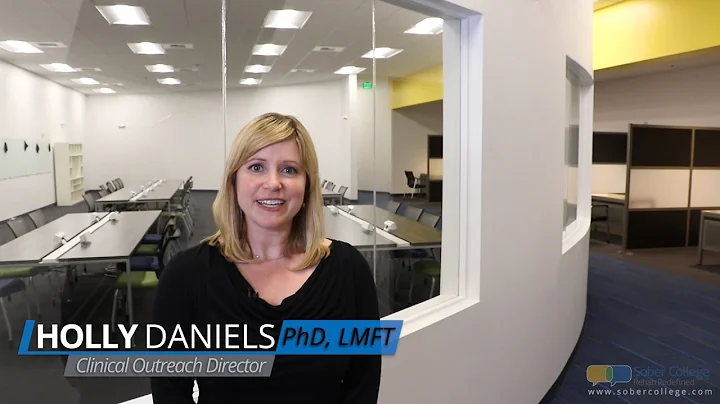 Sober College Welcomes Back Holly Daniels & Give Y...