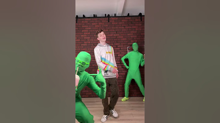 BEHIND THE SCENES CHAOS! Merrick & The Green Screen Men's Dance Squad #bts #skit #funny #dance #agt