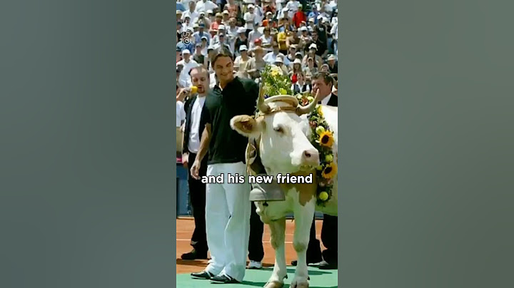 Roger Federer got gifted a cow! 🐄 #wimbledon #tennis #tennisplayer #rogerfederer