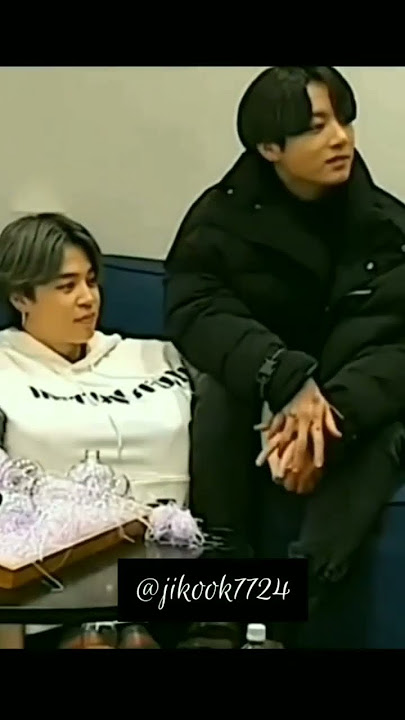 jimin trying to hold jungkook hands 🥺 #jikook #kookmin #jikookisreal #jikookworld #kookminisreal