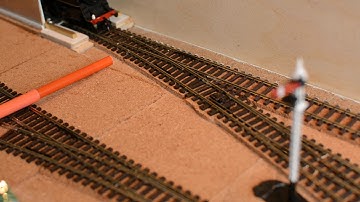 Automatic semaphore signal operation on Weybourne.