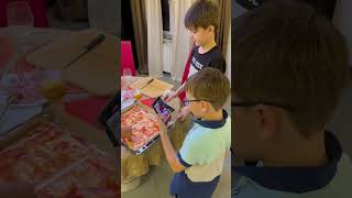 Семья готовит пиццу! Pizza from coronavirus. Signature recipe #shorts #ufa #children #pizza #team