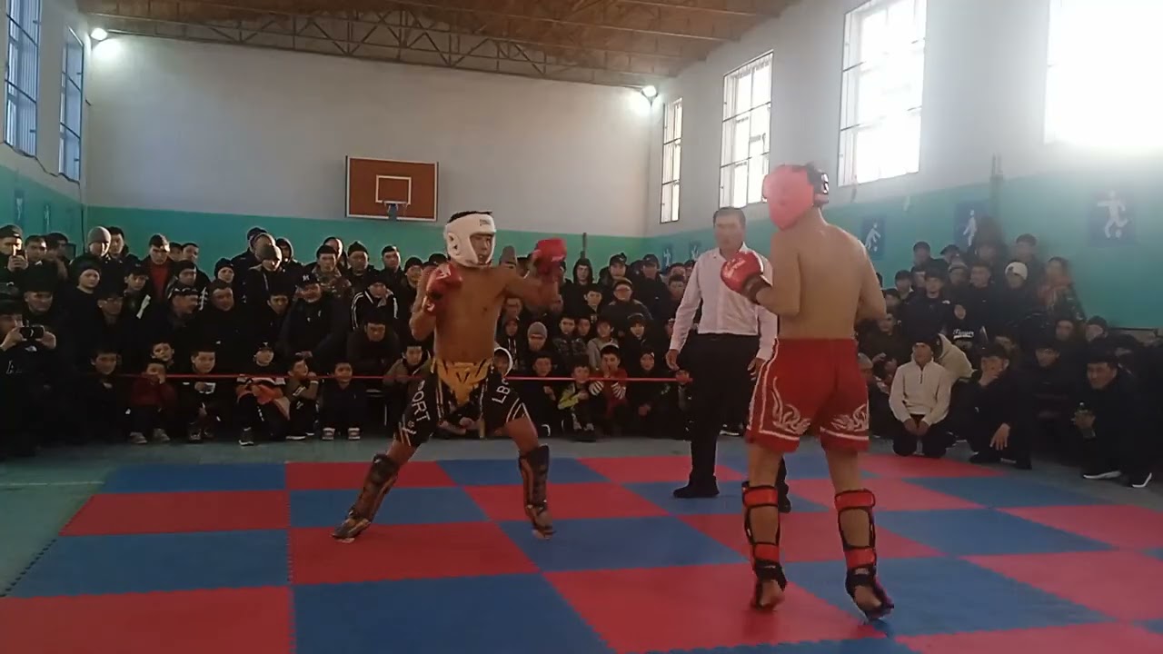 /25/01/25 Ноокат район Кок жар айыл Окмоту Алашан айылында бокс бойунча турнер болду Алтын кур учун
