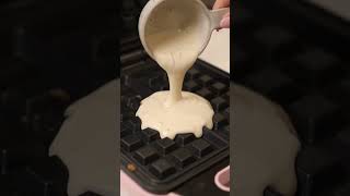#shorts Viral Mini Waffle🧇Maker 😋#viral #trending #waffle #food