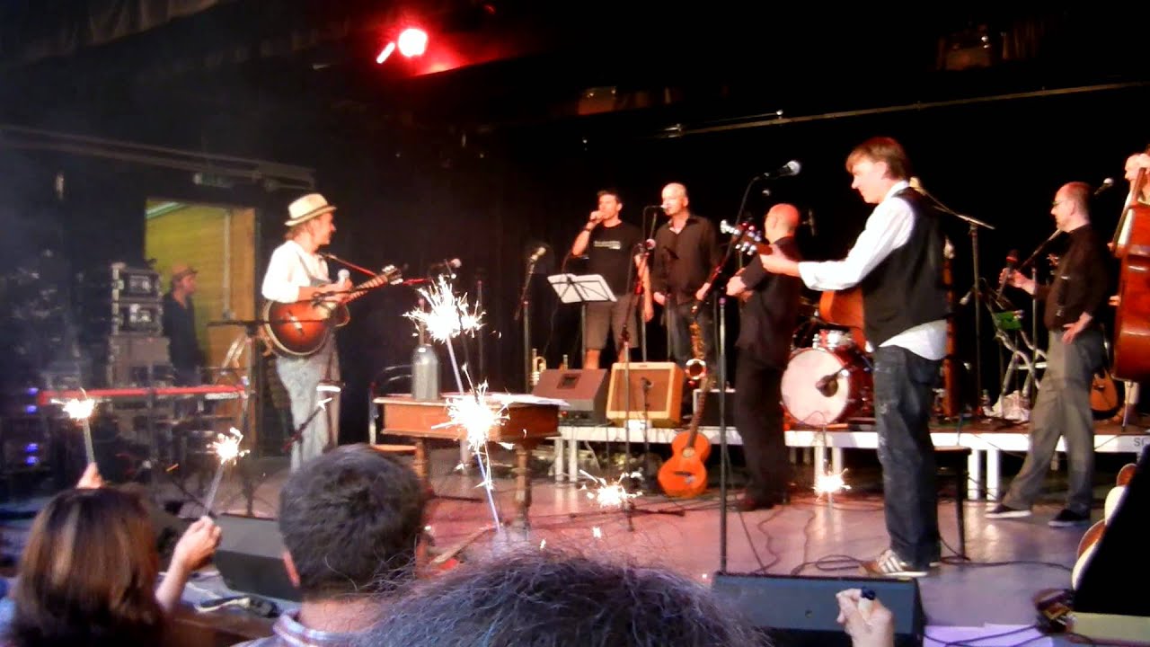 Willi Resetarits, Stubnblues, Ernst Molden, Martin Spengler & die foischn Wiener: I standat auf