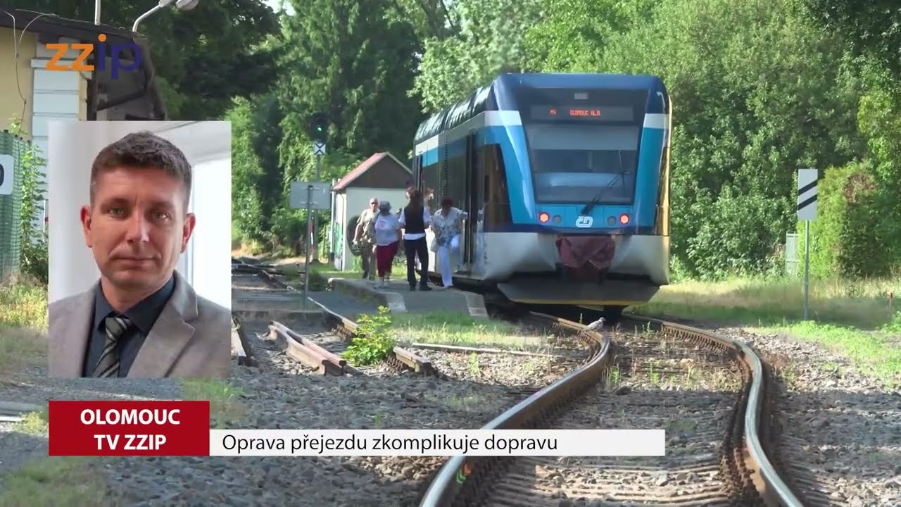 Oprava přejezdu komplikuje dopravu