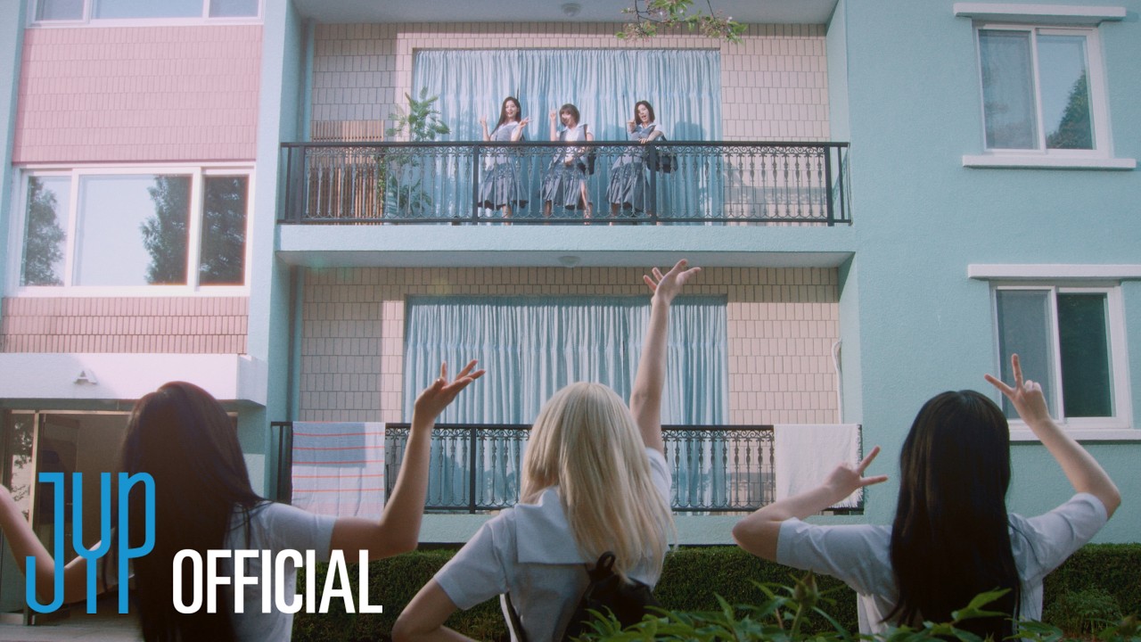 NMIXX(엔믹스) “Heavy Serenade” Performance Video