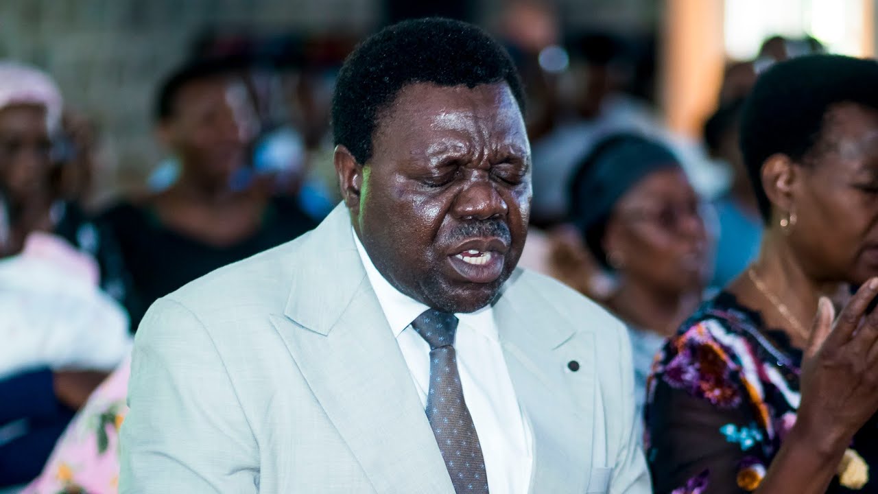 BISHOP GEORGE GECHA --SOMO: KUMSIFU MUNGU.#revelation sounds2026.#revelationsoundsgosple#new.#Jesus