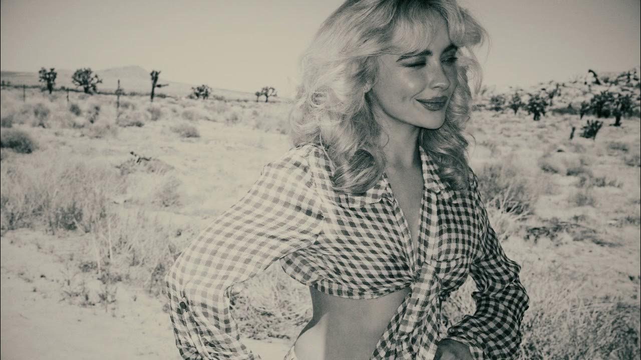 Sabrina Carpenter - Manchild (slowed & reverb) Sabrina Carpenter - Manchild (slowed & reverb)