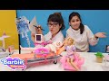 Ayşe ve Ümit ile Barbie oyunları! Doktor Ümit Ken'e hastanede hasta bakımı ve tedavi yapıyor!