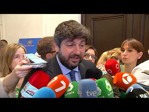 L&oacute;pez Miras asegura que "no hay ninguna reuni&oacute;n prevista con Vox"