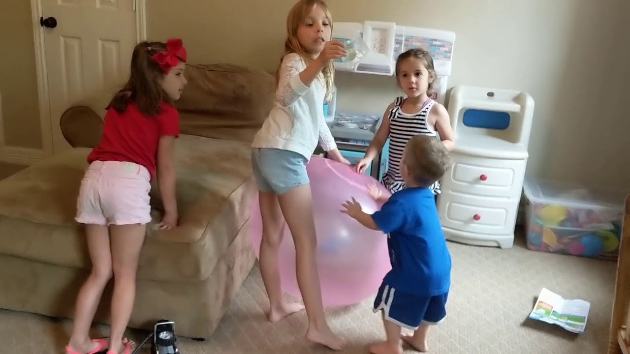 Toy Review - Wubble Bubble