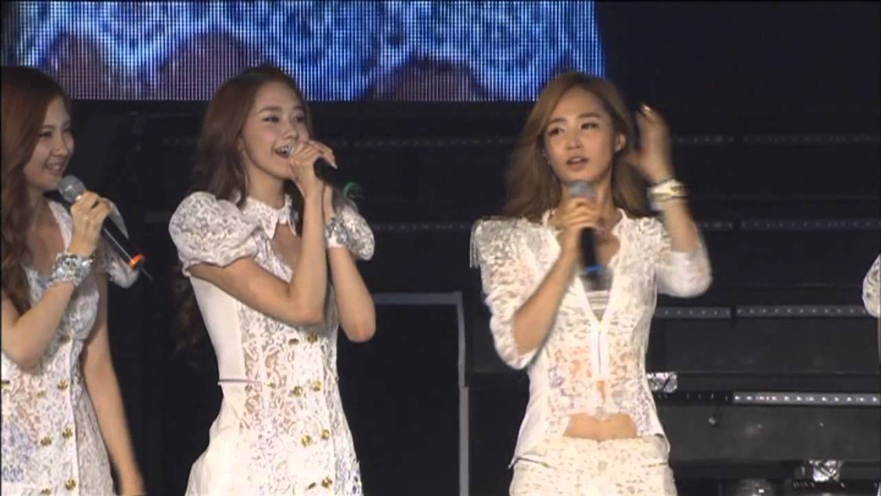 [DVD] SNSD - Self Introduction @ 2011 Girls Generation Tour