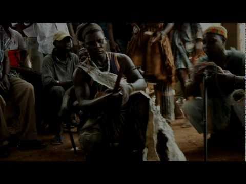 Video: Faldende Fra Himlen I Ghana Hekse - Alternativ Visning