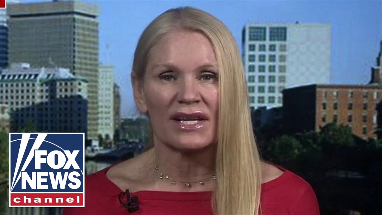 Teacher calls critical race theory 'dangerous,' says it's creating 'hostility'