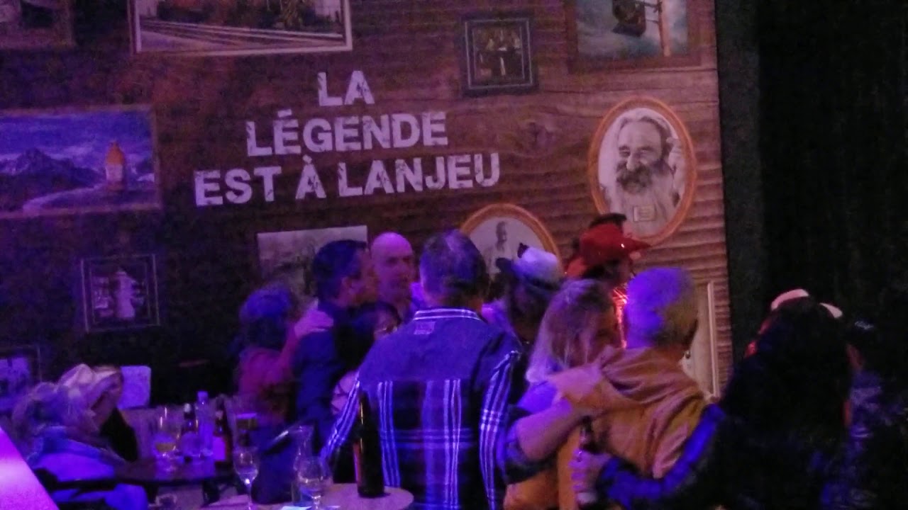 Carole Ann King et Dani Daraîche...Medley