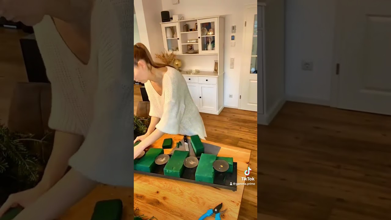 DIY Adventsgesteck basteln #advent #weihnachten #adventskranz #adventsgesteck #fürdich #selfmade