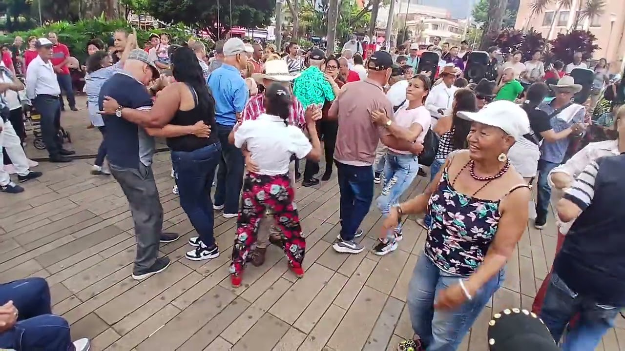 Los integrados parranderos. Varios temas. Abril 26 2025.