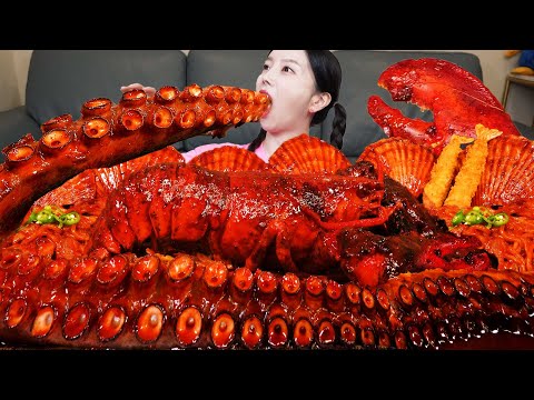[Mukbang ASMR] Giant OCTOPUS LEG 🐙 Lobster Spicy Seafood Stir-fried Jjamppong noodle Recipe Ssoyoung
