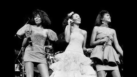 The Pointer Sisters 1986 interview & Slow Hand live