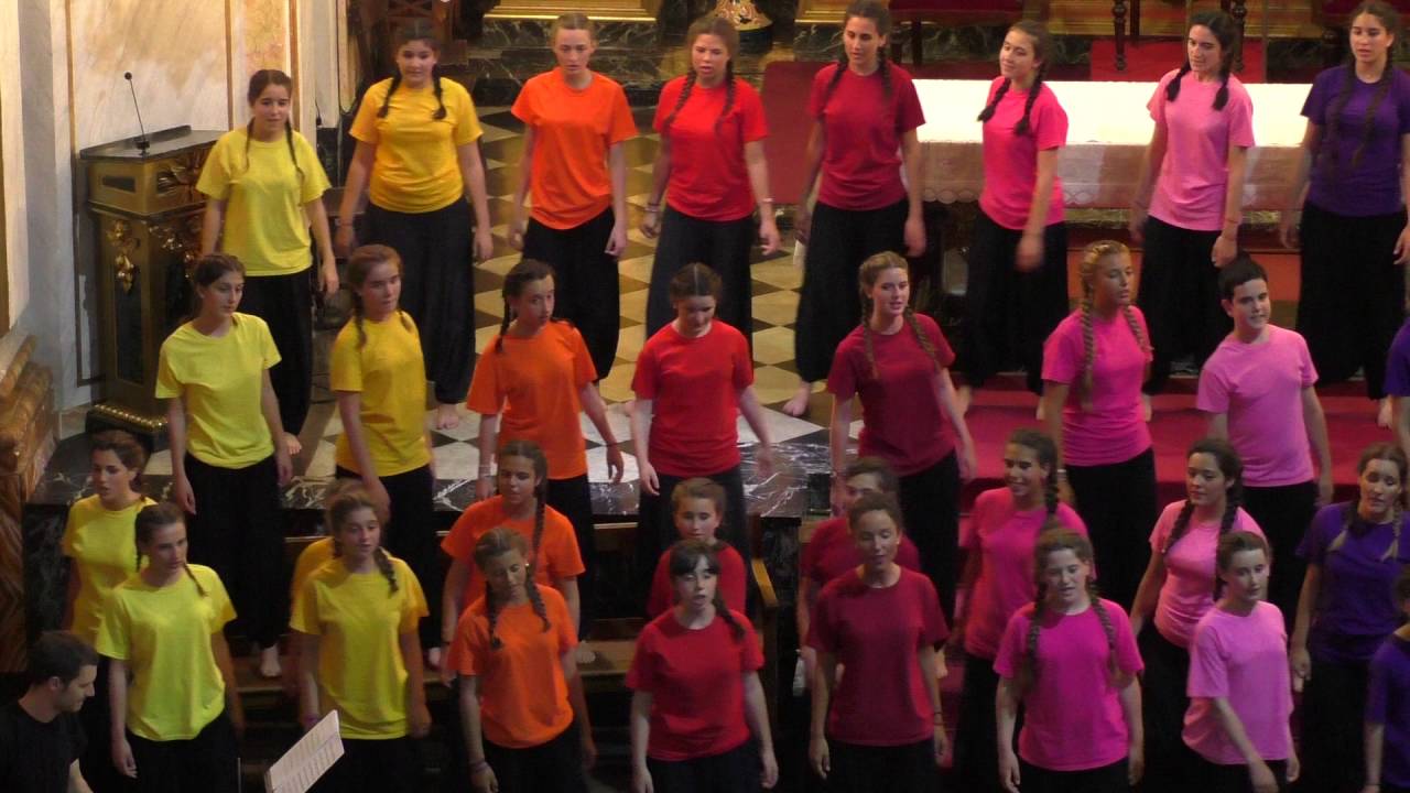 THE FIRE DANCE OF LUNA POR KANTIKA kORALA