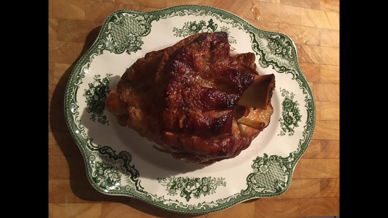 Bayrische Oktoberfest-Haxe Schweinshaxe - YouTube