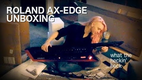 SURPRISE Roland AX-EDGE Keytar unboxing!