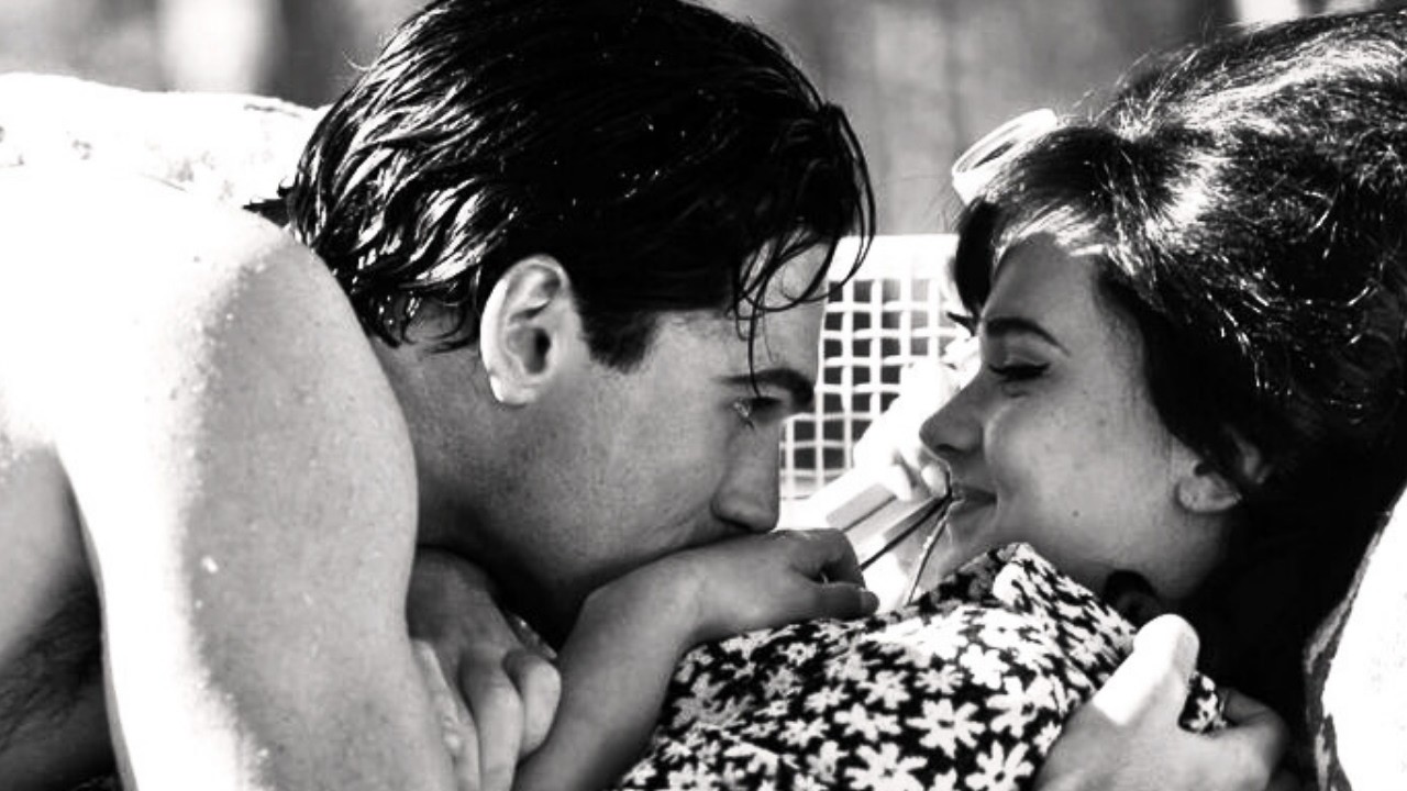 When this finds you… expect good news in the next hour {inexplicable ⚠️}