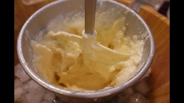 How to Make Homemade Vanilla Ice Cream the Old-Fashioned Way!