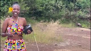 VILLAGE ART GIRL