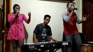 'BINGKISAN RINDU'( Yus Yunus & Erie Susan ) Cover Diva Nada