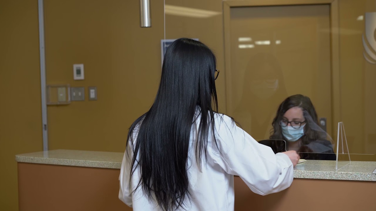 Mini-série : La clinique – Capsule 2 : Réception et salle d’attente