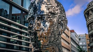 Ruchomy Pomnik Franza Kafki W Pradze - Statue Of Franz Kafka