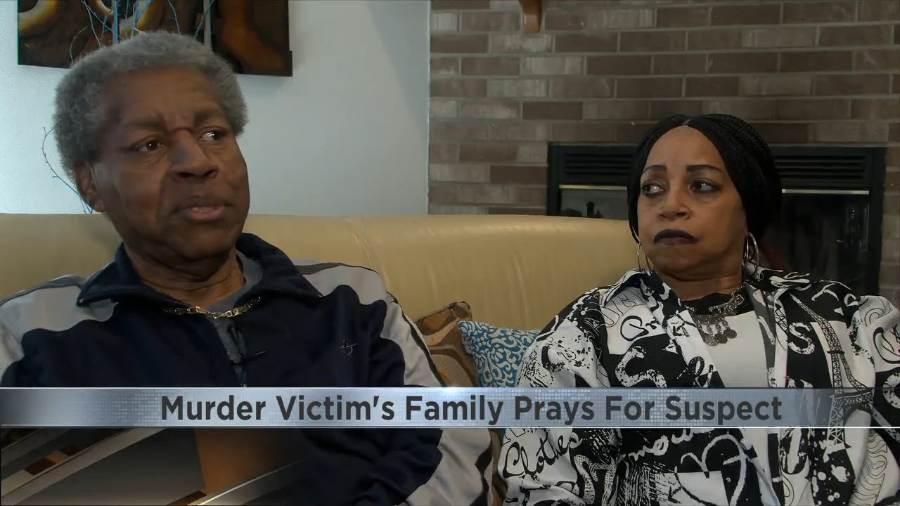 Family of cold case murder victim prays for suspect - YouTube