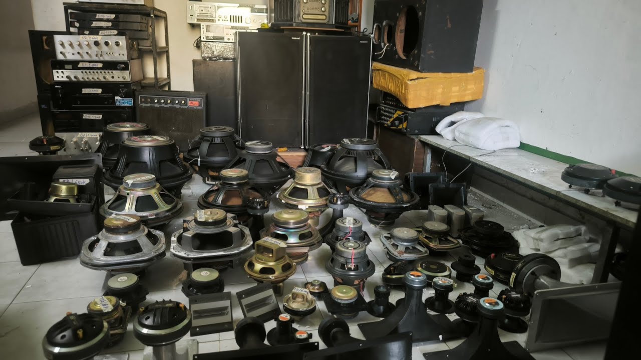 Ngay 5 / 1 em mới về rất nhiều loa và chép kèn nhóm cô chú LH 0899484980 Lâm 