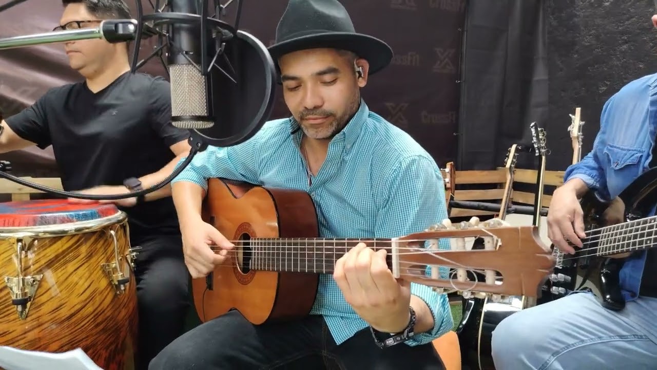 COMO FUE cover sesiones con Jonathan Segovia