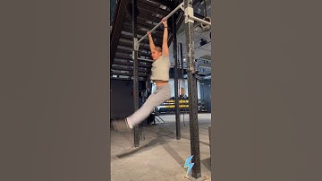 Kip Swing with Hip Pop