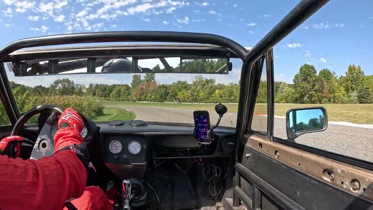 Racing my Alfa Spider Waterford Hills Full Race 9 27 2025