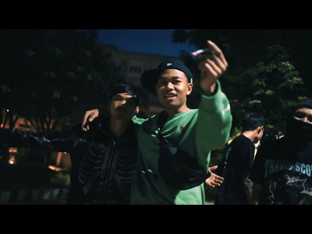 XXOHM - อย่าล้ำเส้นกู ( Official Music Video ) class=