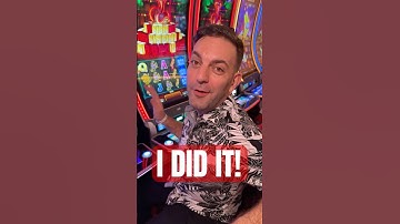 FULL SCREEN on a $16 bet 🤩🤯 #slots #casino #bonus #jackpot
