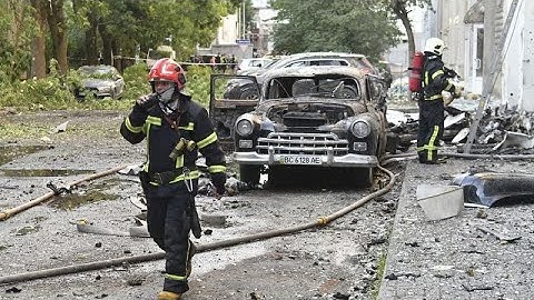 Πόλεμος στην Ουκρανία: Μαζικές ρωσικές επιθέσεις στα δυτικά της χώρας