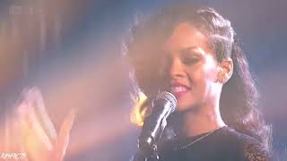 Rihanna   Diamonds Acoustic Live