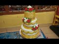 Kue pengantin 3 tingkat warna gold