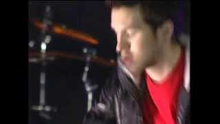 Calvin Harris - Flashback (Mad  Live In Athens By Vodafone CU) Resimi