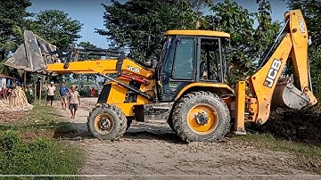 JCB Backhoe Loader Making Diversion -  JCB 4×4 Working Road Construction