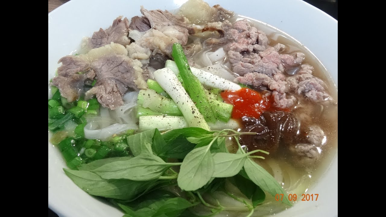 PHỞ - CÁCH NẤU PHỞ BÒ - Chủ Tiệm Phở chia sẻ Bí quyết... - youtube