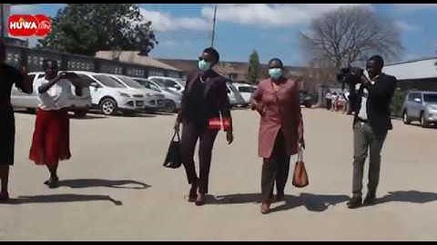 HALIMA MDEE ,PETER  MSIGWA NA ESTER  BULAYA WAMEWASILI OFISI YA TAKUKURU KWAJILI YA KUHOJIWA