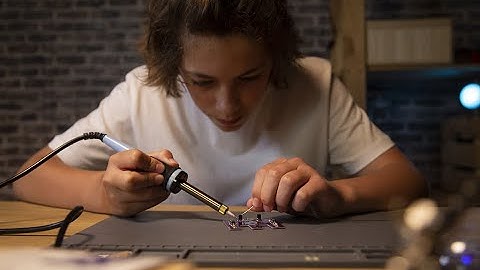 Learn how to solder with Whadda