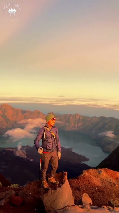 SUASANA PAGI PUNCAK RINJANI 🙄😍💪💪 #shortsviral #pendakian #naikgunung #lintasalam @godegbms